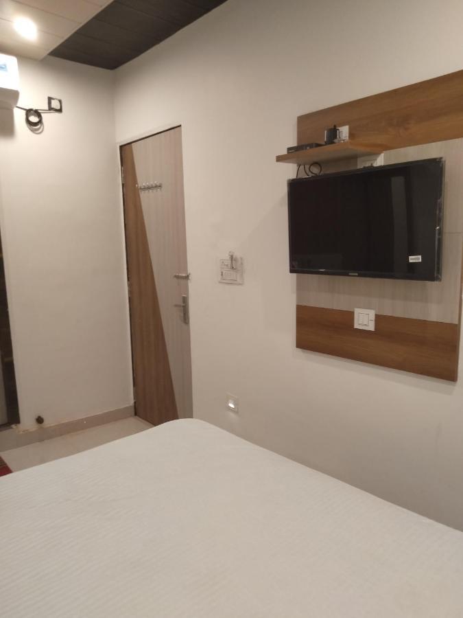 Rudraksha Guest House 瓦拉纳西 外观 照片